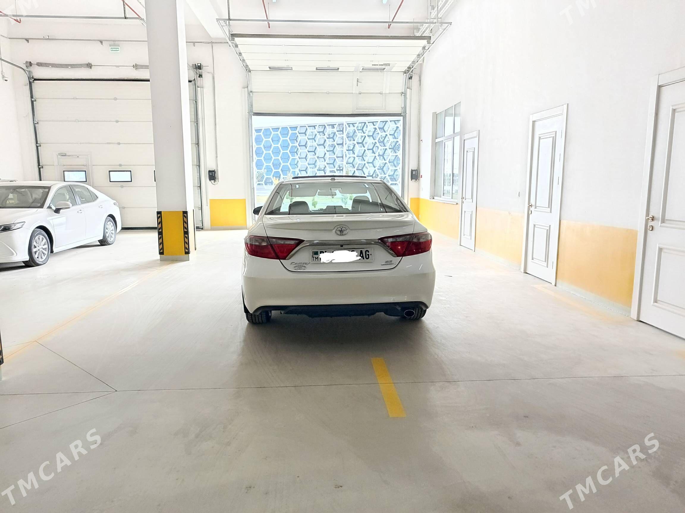 Toyota Camry 2016 - 285 000 TMT - Büzmeýin - img 3