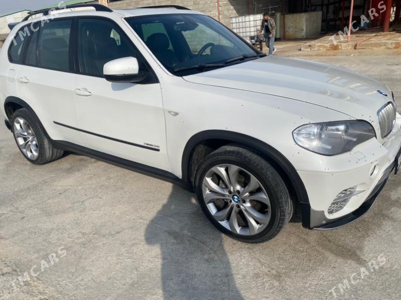 BMW X5 2010 - 350 000 TMT - Бахарден - img 3