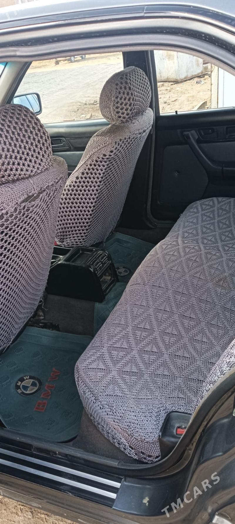 BMW 520 1990 - 48 000 TMT - Байрамали - img 6