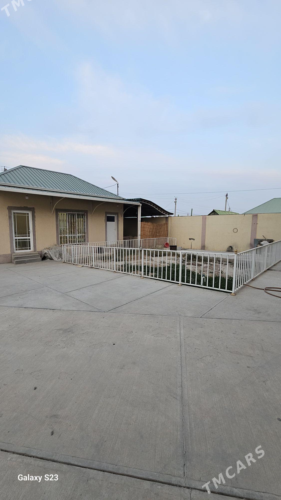 Buzmeyin kotej 7kom 8sotok - Büzmeýin - img 10