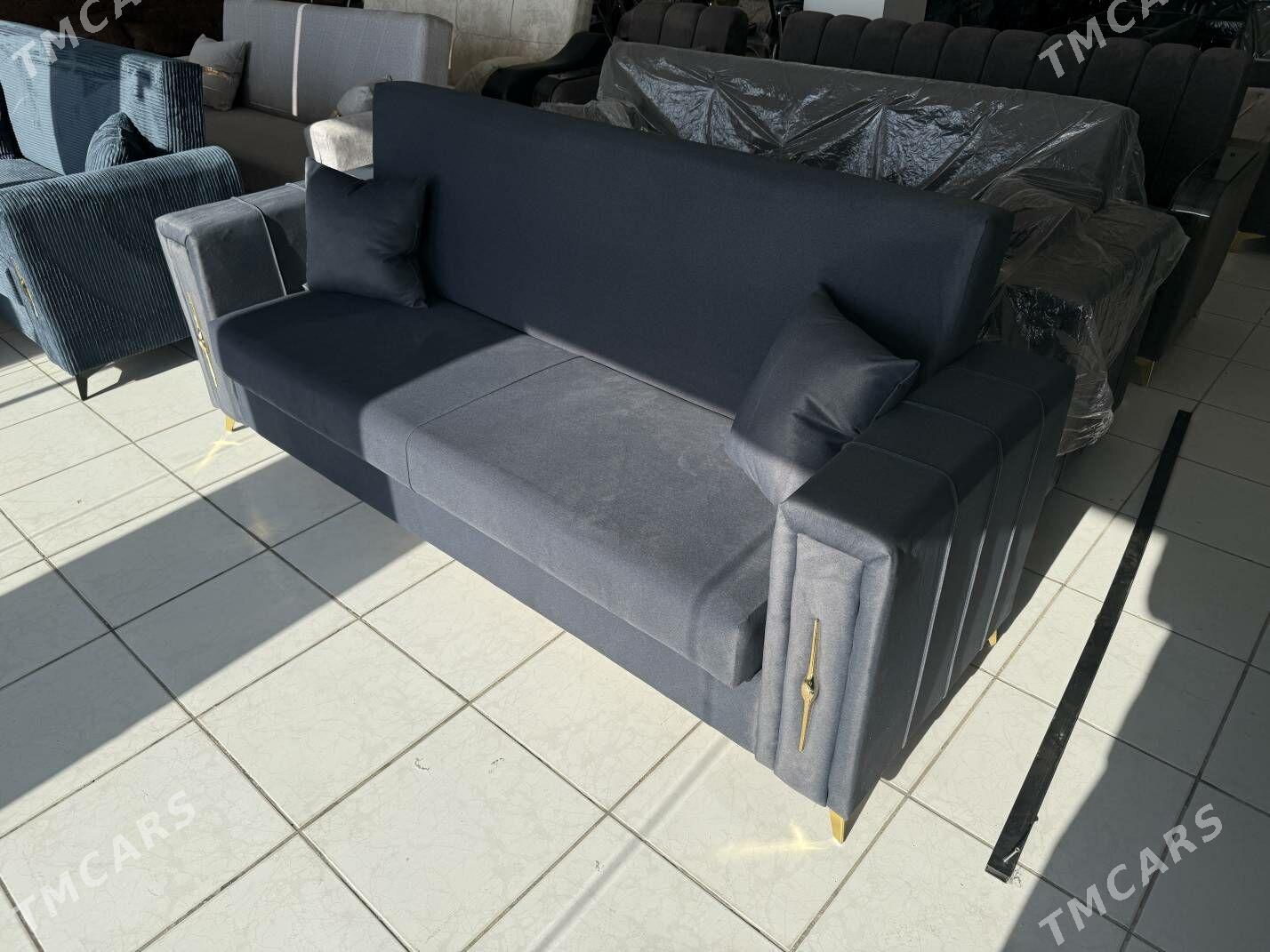 Diwan / Диван книжка - Mary - img 1