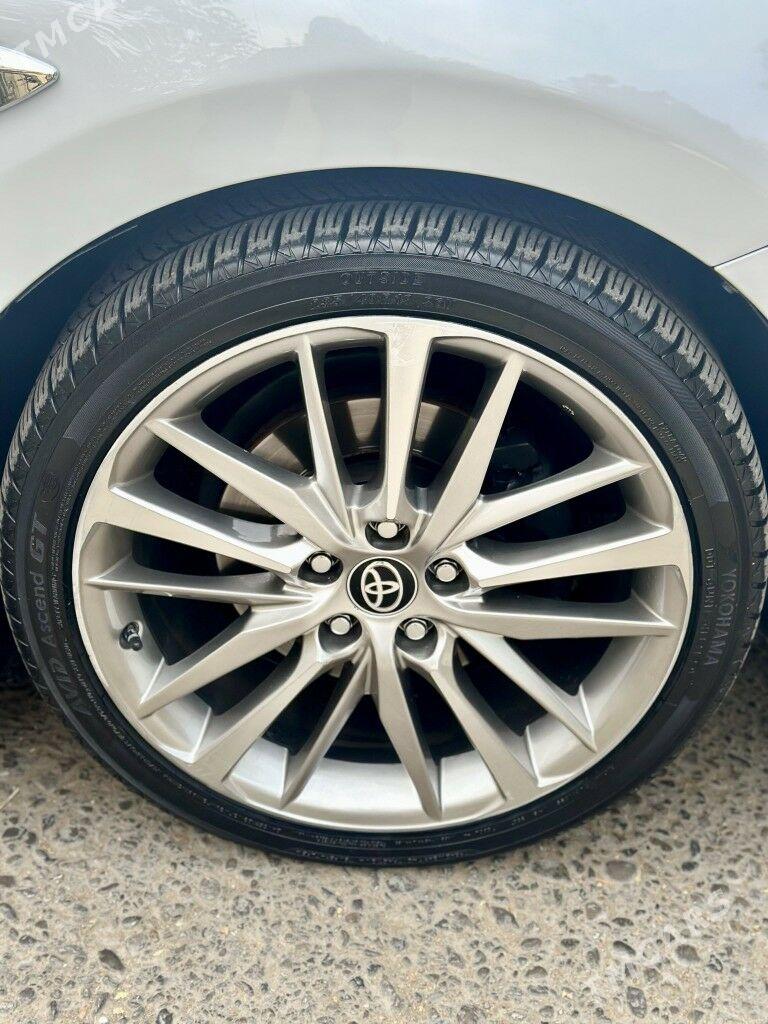 Toyota Camry 2021 - 388 000 TMT - Aşgabat - img 6