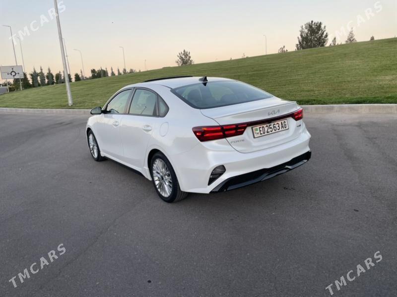Kia Forte 2022 - 235 000 TMT - Gypjak - img 4