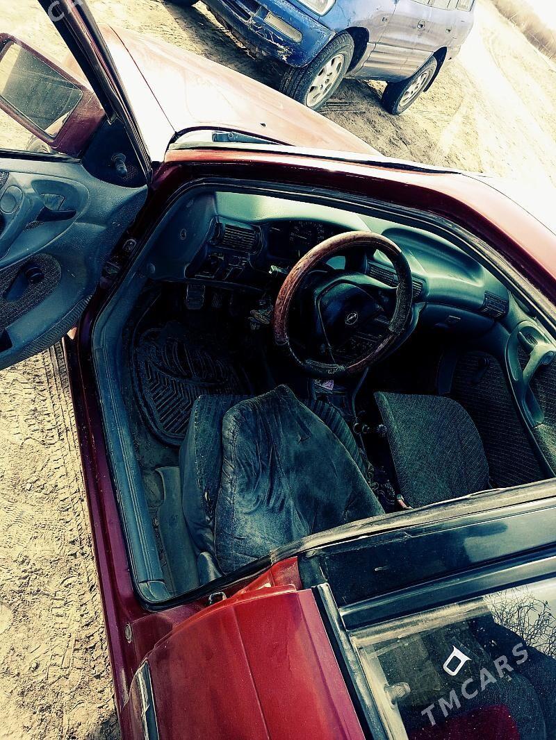 Opel Astra 1992 - 38 000 TMT - етр. Туркменбаши - img 4