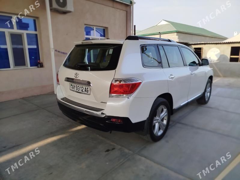 Toyota Highlander 2011 - 315 000 TMT - Ашхабад - img 6