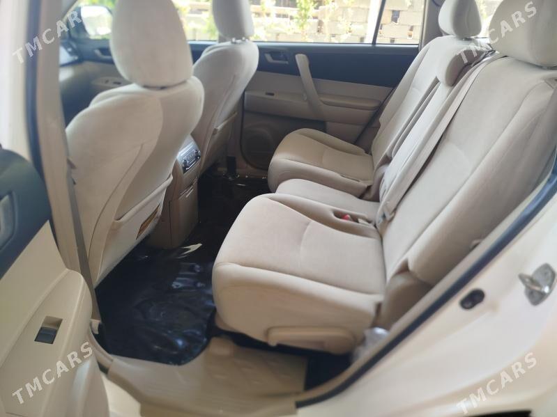 Toyota Highlander 2011 - 315 000 TMT - Ашхабад - img 8