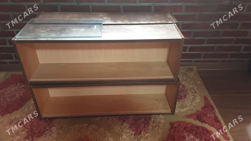 КНИЖНЫЕ ПОЛКИ - Türkmenabat - img 4