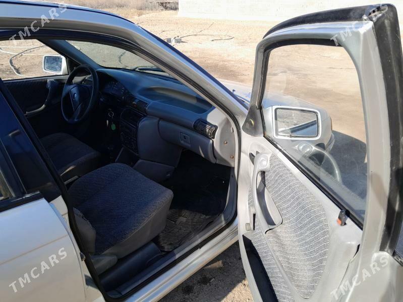 Opel Astra 1992 - 32 000 TMT - Рухубелентский этрап - img 6