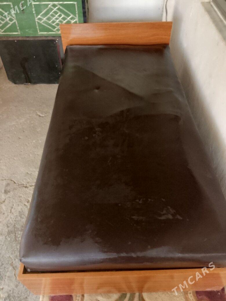 krowat - Balkanabat - img 1