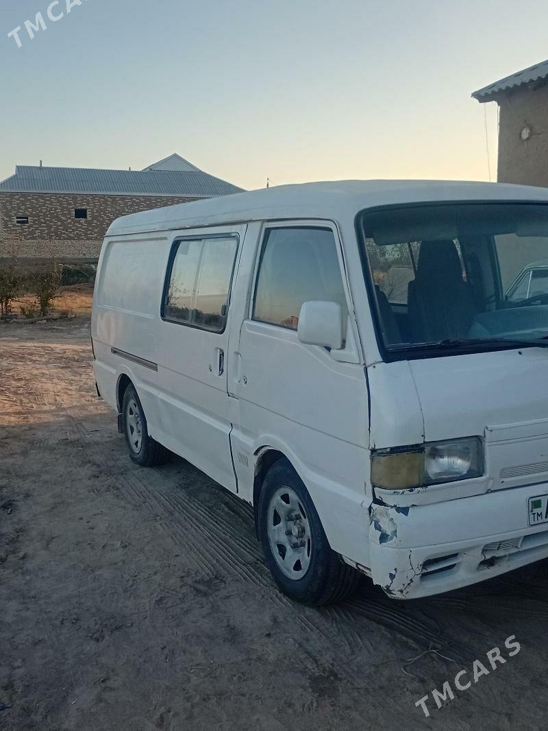 Mazda Mazda2 2000 - 50 000 TMT - Türkmengala - img 6