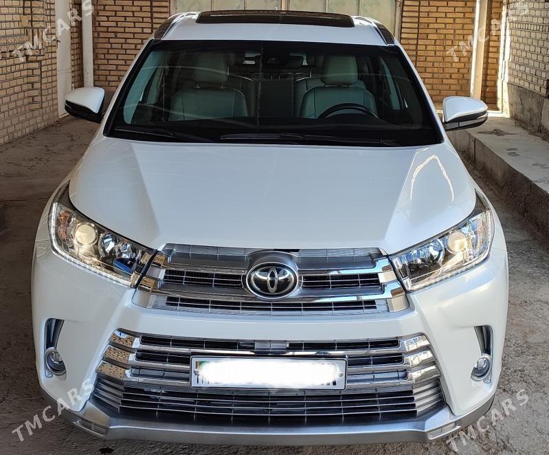 Toyota Highlander 2019 - 450 000 TMT - Мары - img 3