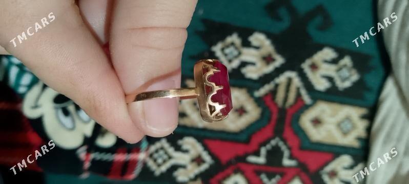 Gadymy altyn yuzuk - Гурбансолтан Едже - img 4