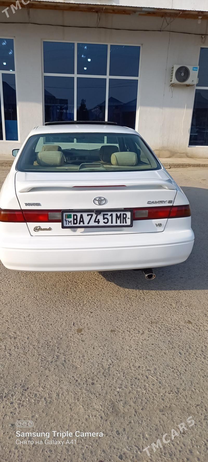 Toyota Camry 1999 - 125 000 TMT - Murgap - img 1