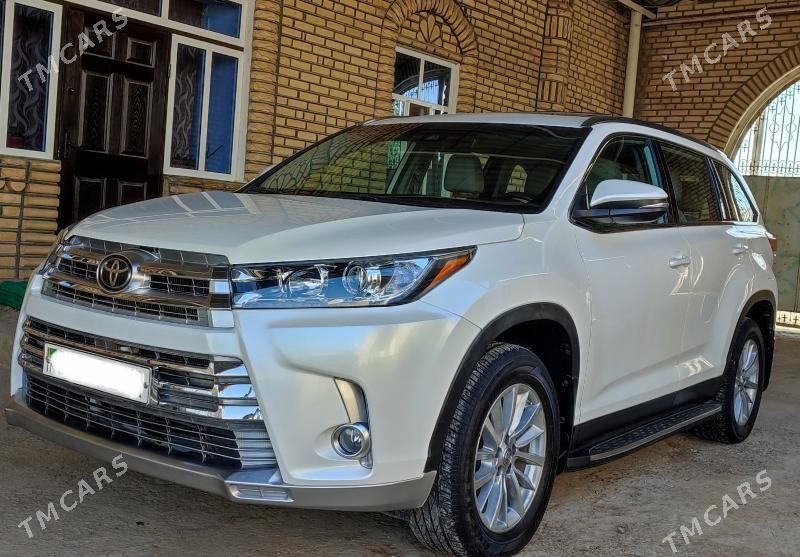 Toyota Highlander 2019 - 450 000 TMT - Мары - img 4