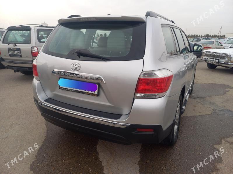 Toyota Highlander 2011 - 338 000 TMT - Сакарчага - img 1