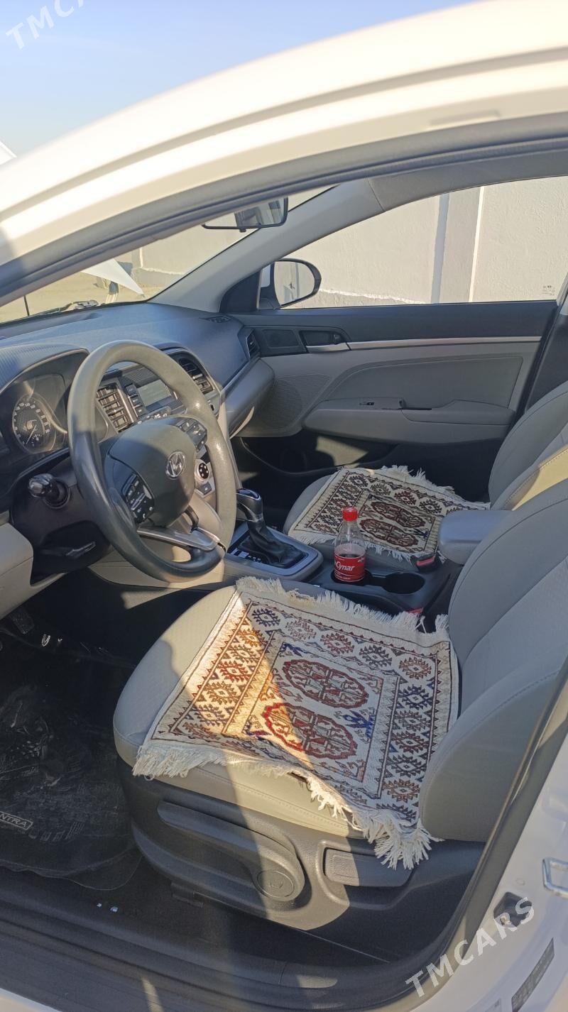 Hyundai Elantra 2019 - 233 000 TMT - Aşgabat - img 5