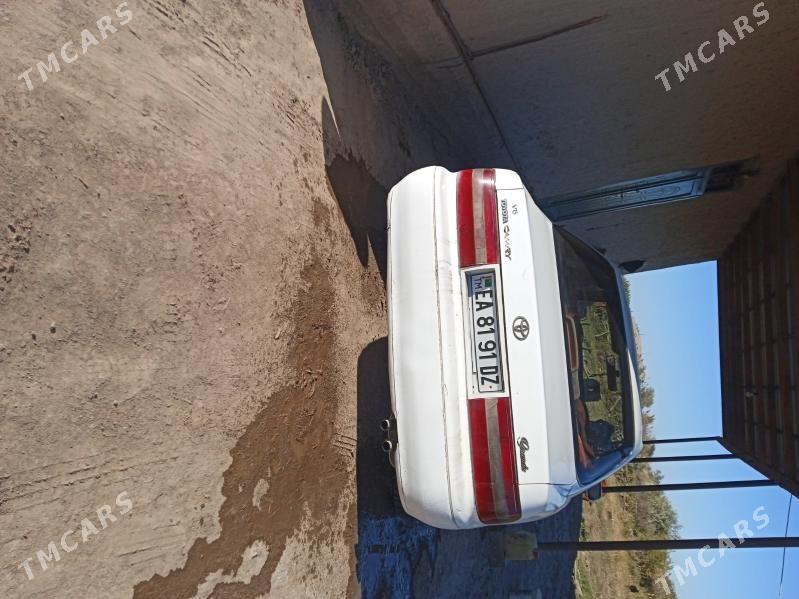 Toyota Camry 1996 - 35 000 TMT - Türkmenbaşy etr. - img 4