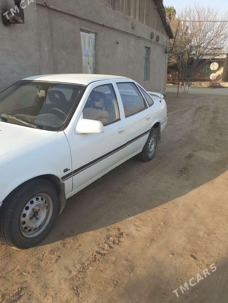 Opel Vectra 1992 - 35 000 TMT - Farap - img 2