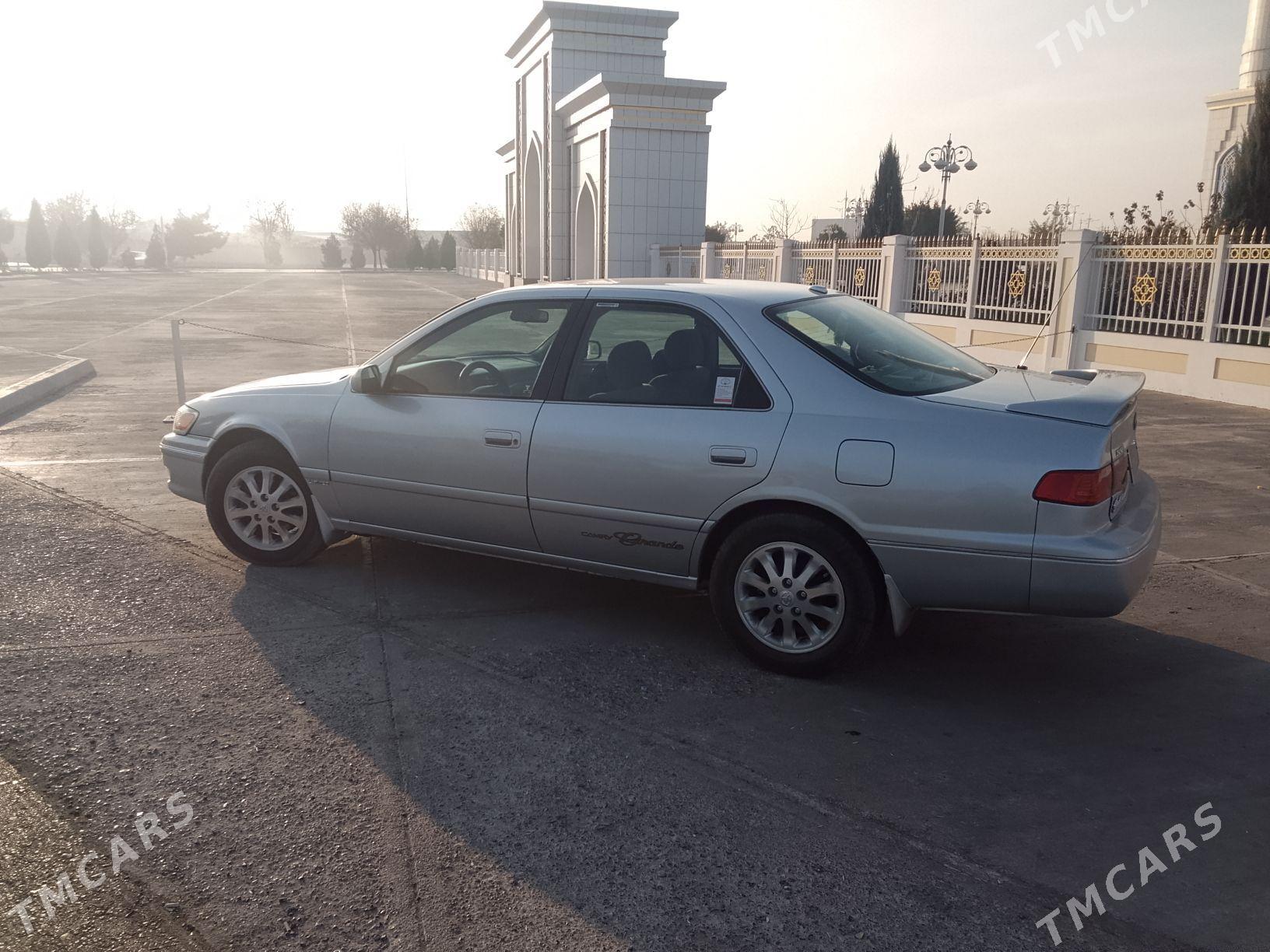 Toyota Camry 2001 - 145 000 TMT - Türkmenabat - img 1