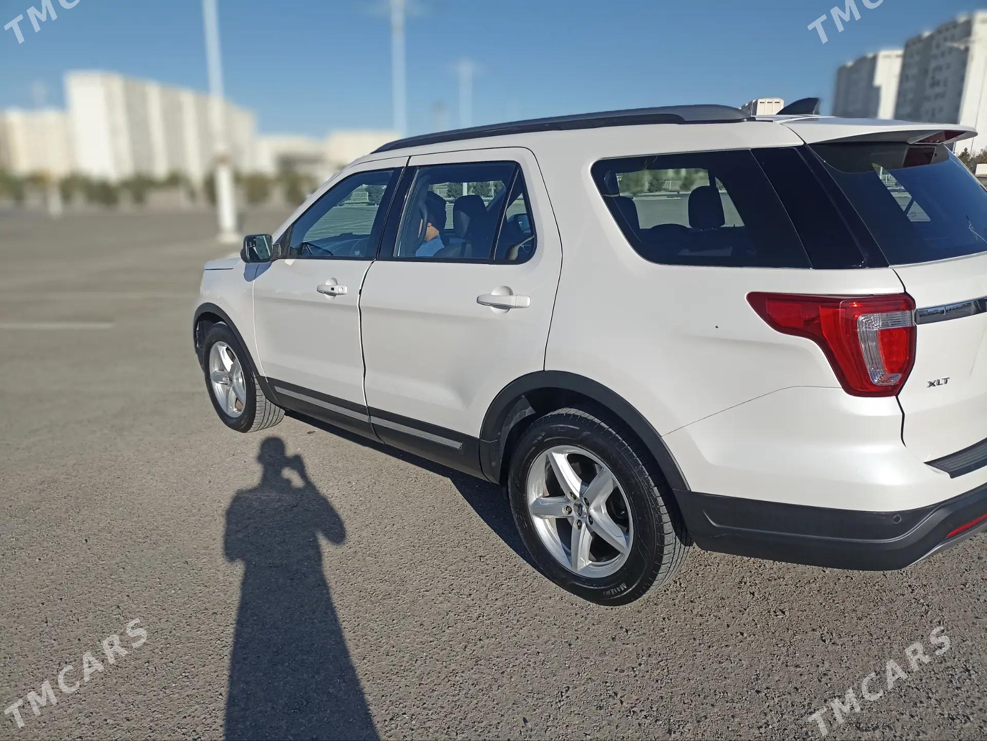 Ford Explorer 2019 - 300 000 TMT - Ашхабад - img 9