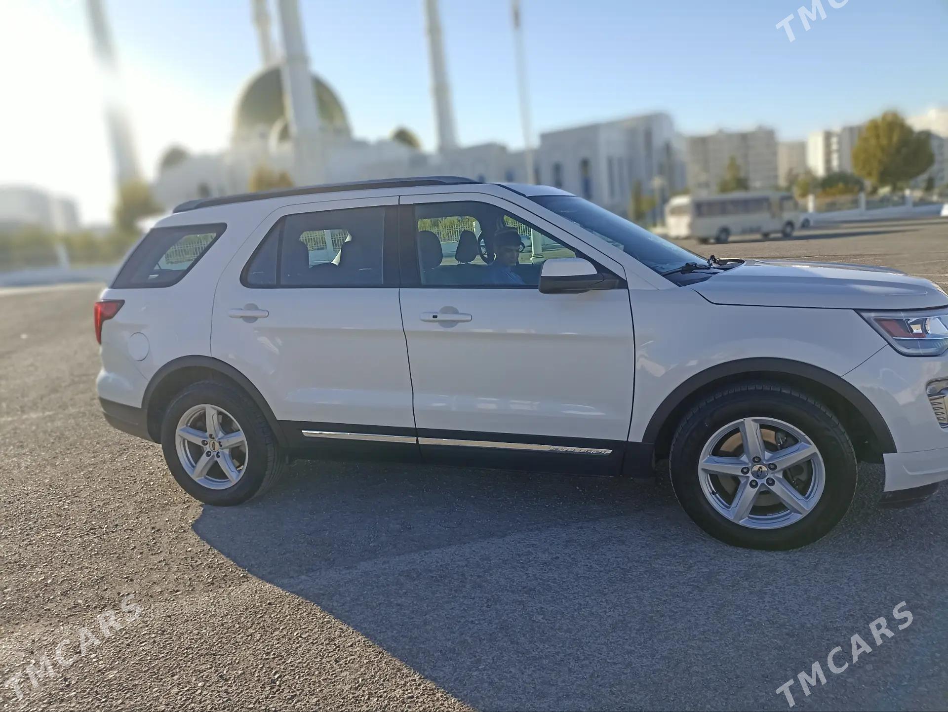 Ford Explorer 2019 - 300 000 TMT - Ашхабад - img 2
