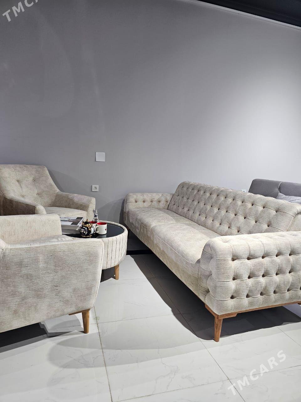 Diwan - Mary - img 2