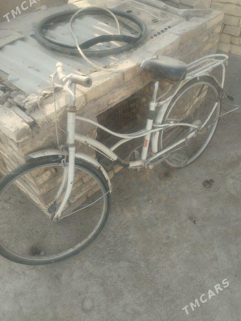 Welik 24 - Чарджоу - img 3