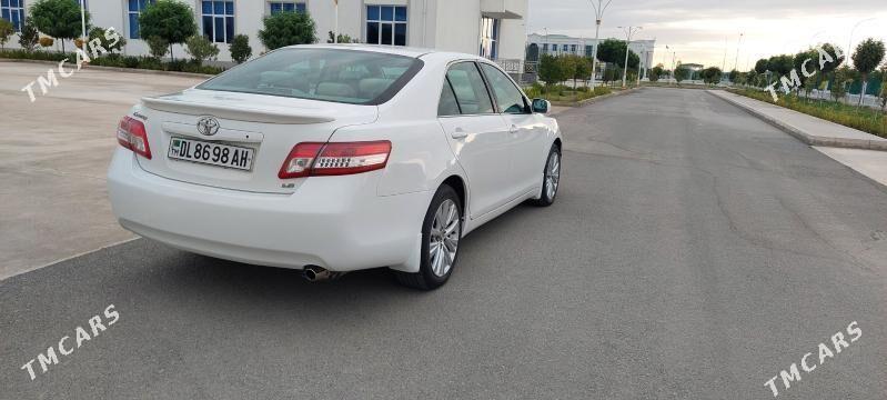 Toyota Camry 2010 - 210 000 TMT - Гёкдепе - img 2