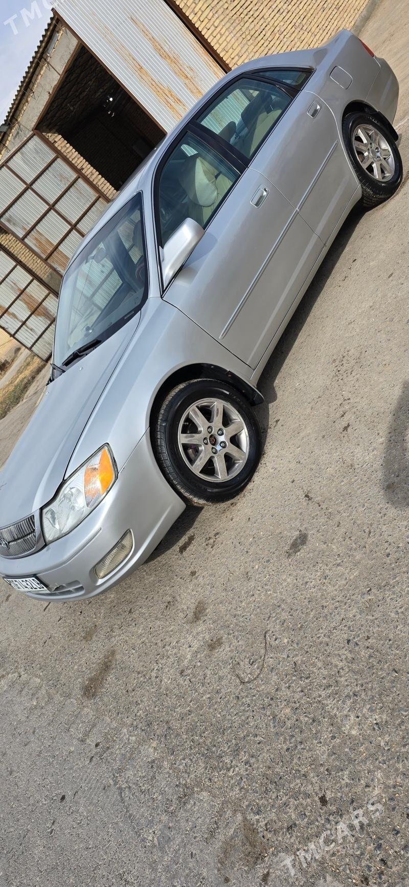 Toyota Avalon 2001 - 165 000 TMT - Сакар - img 2