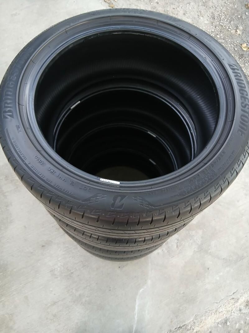 Bridgestone 235 45 18 Teker 1 600 TMT - Bedew - img 2