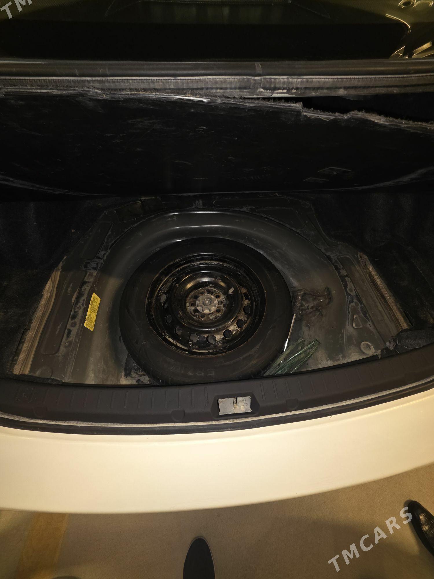 Toyota Corolla 2012 - 164 000 TMT - Ашхабад - img 8