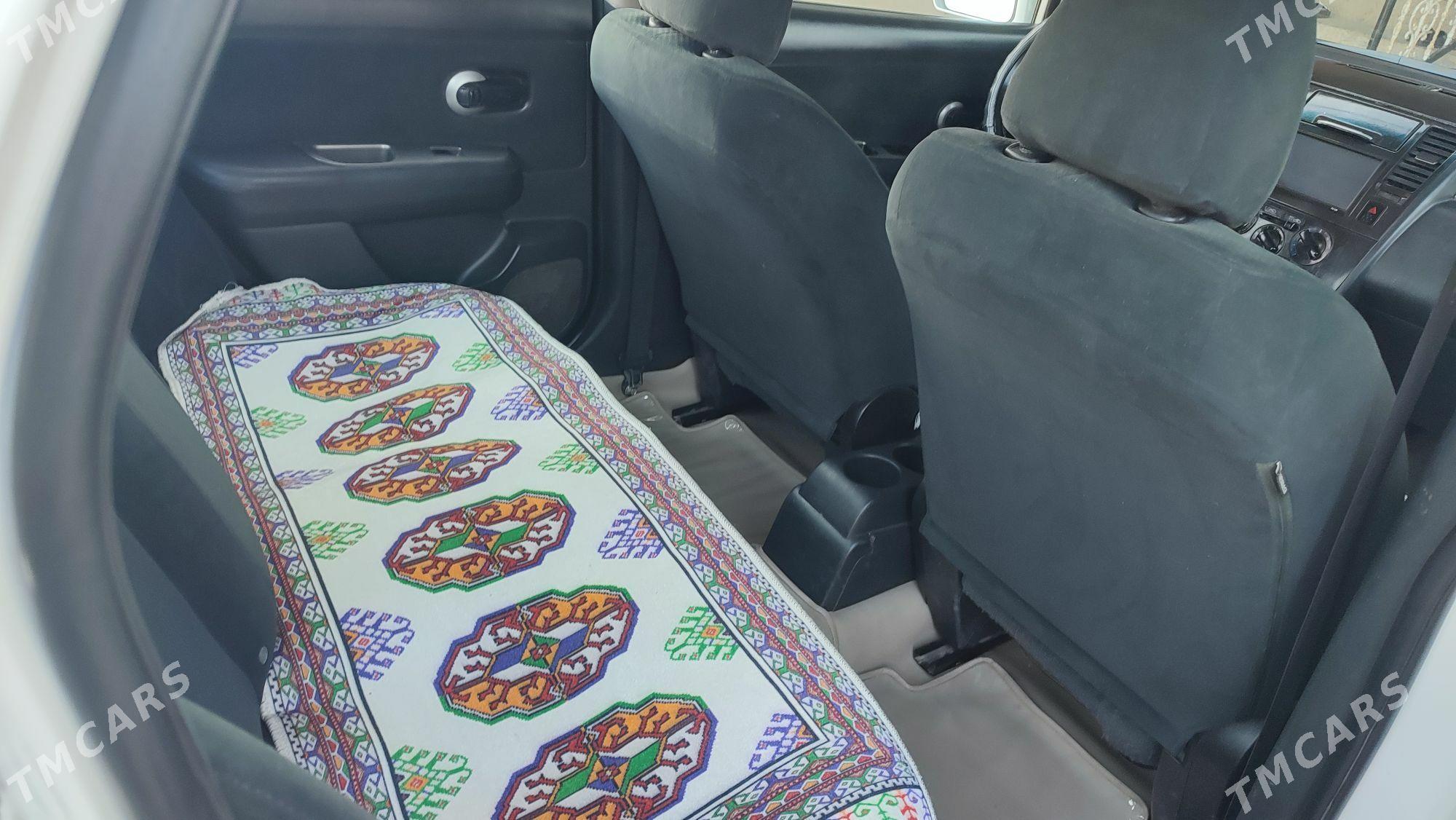 Nissan Versa 2010 - 105 000 TMT - Ашхабад - img 6