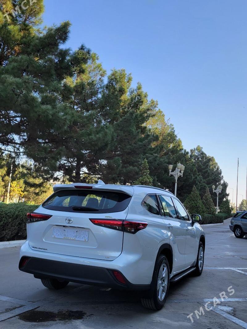 Toyota Highlander 2022 - 480 000 TMT - Мары - img 4