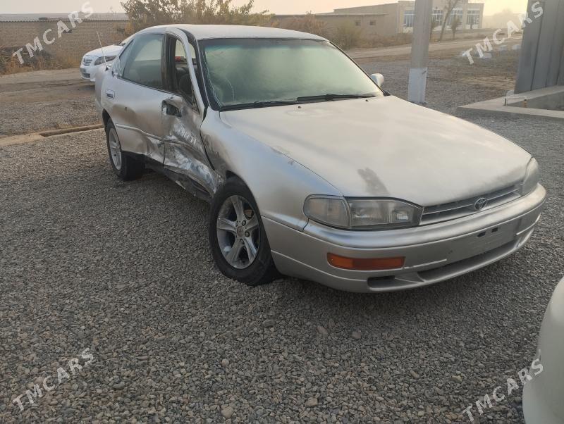Toyota Camry 1992 - 60 000 TMT - Мургап - img 3