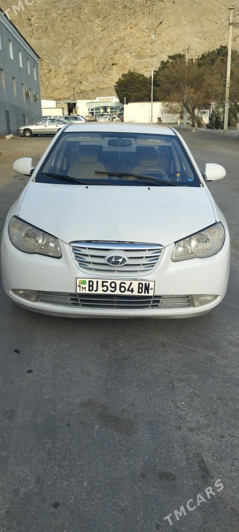 Hyundai Elantra 2010 - 100 000 TMT - Туркменбаши - img 1