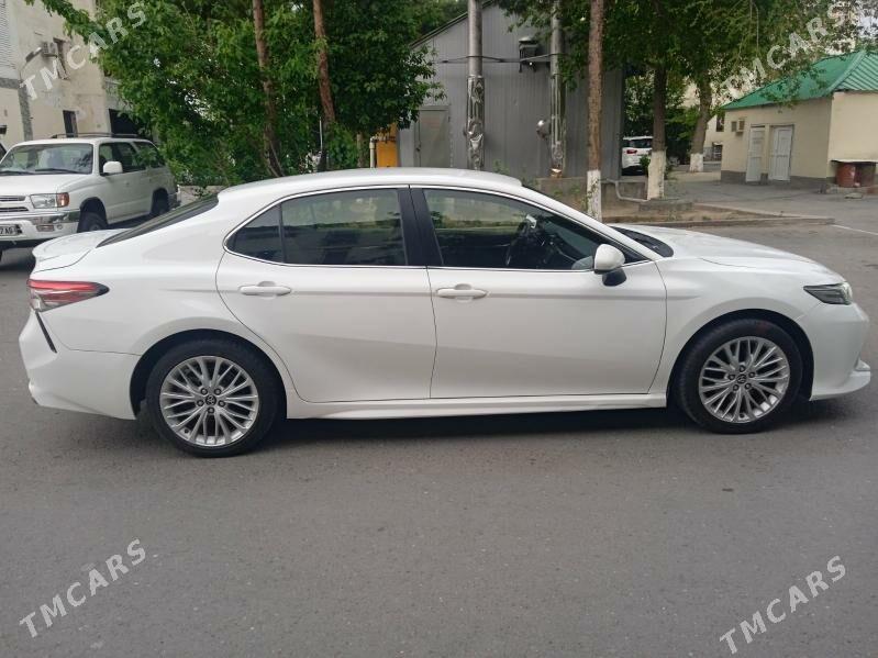 Toyota Camry 2018 - 269 000 TMT - Aşgabat - img 2