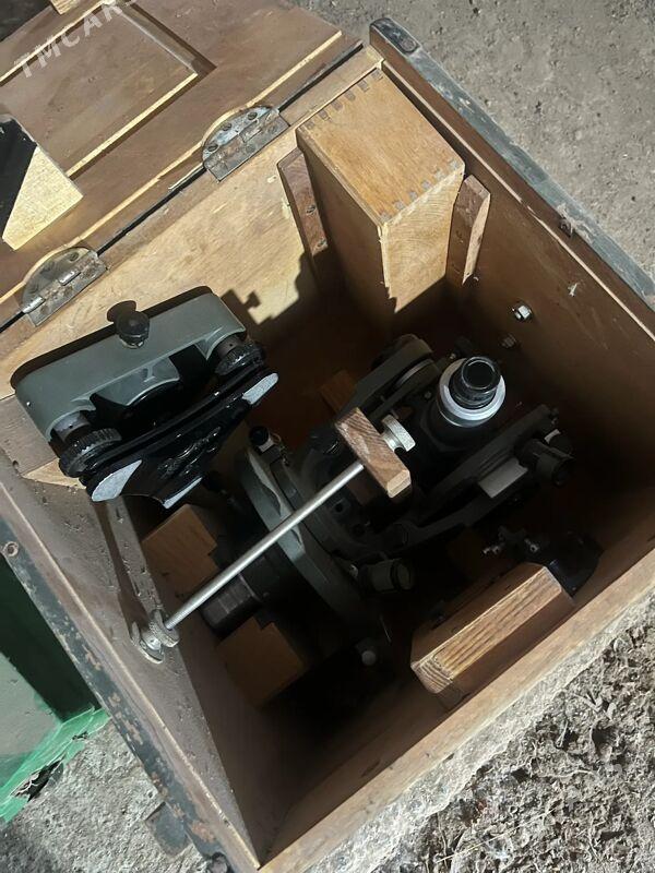 Нивелир - Oguz han - img 2