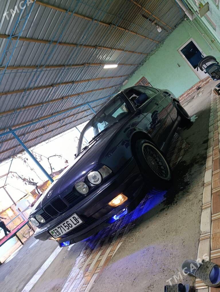 BMW 525 1989 - 65 000 TMT - Çärjew - img 2