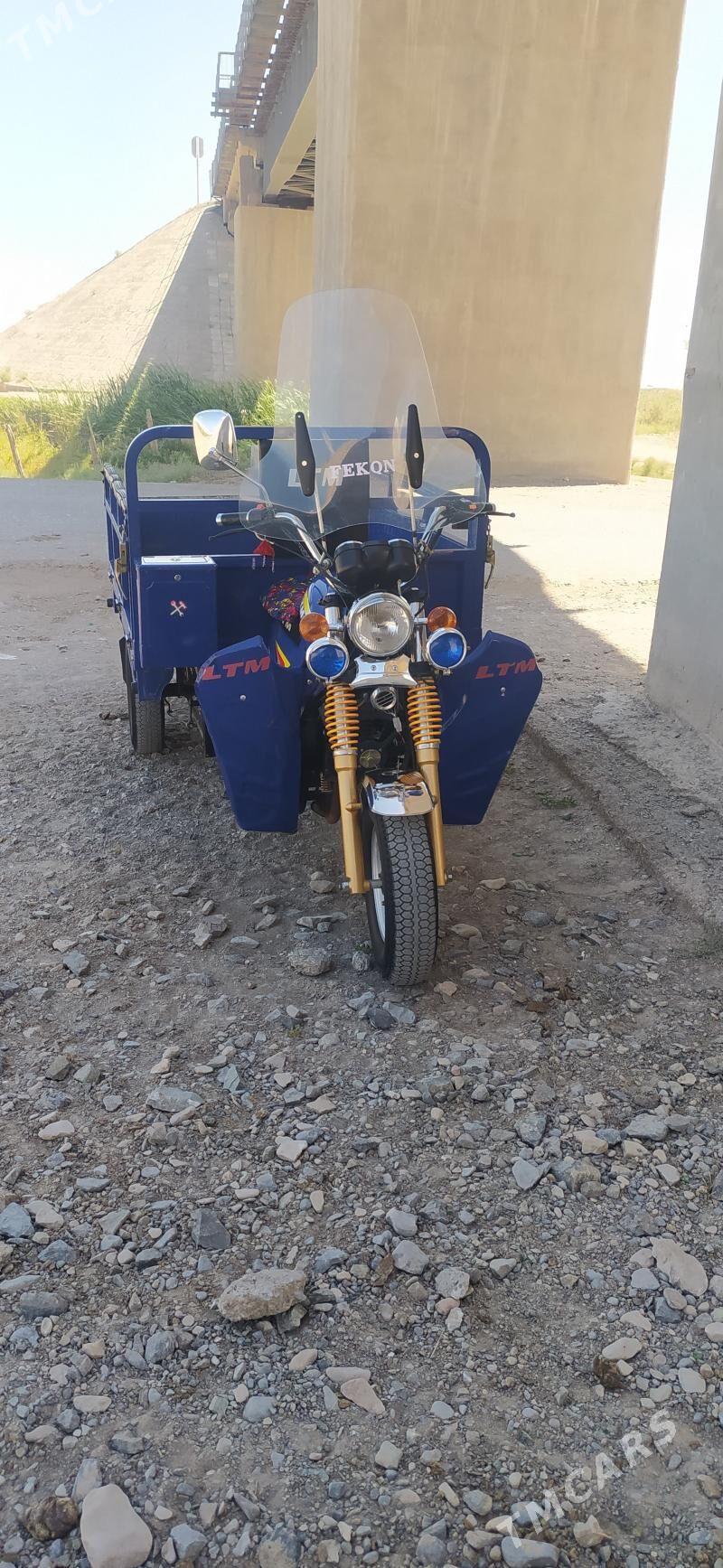 MTZ T-28 2023 - 25 000 TMT - Керки - img 1