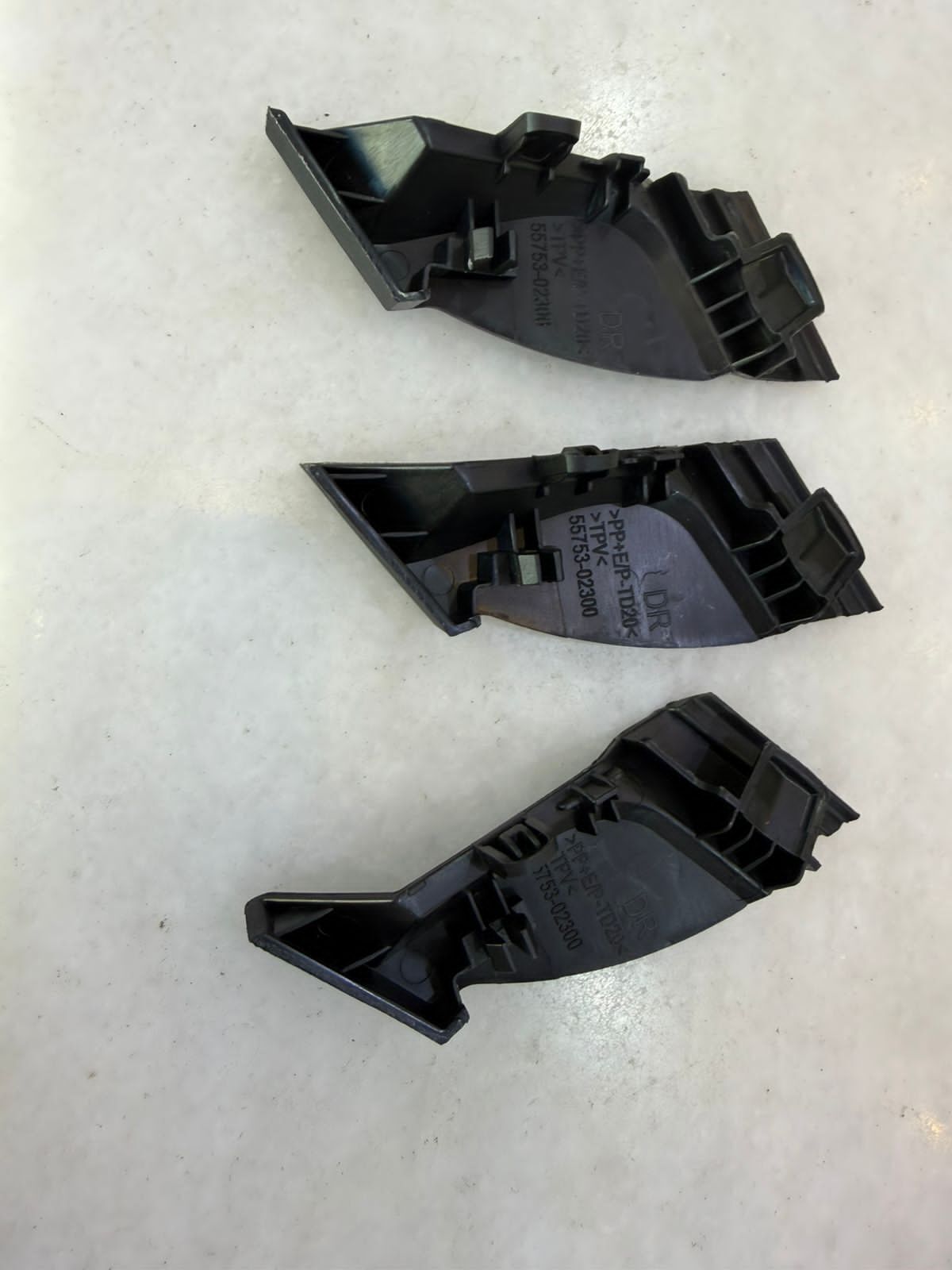 Suw akar Plasmas Corolla 2024 350 TMT - Гёкдже - img 2