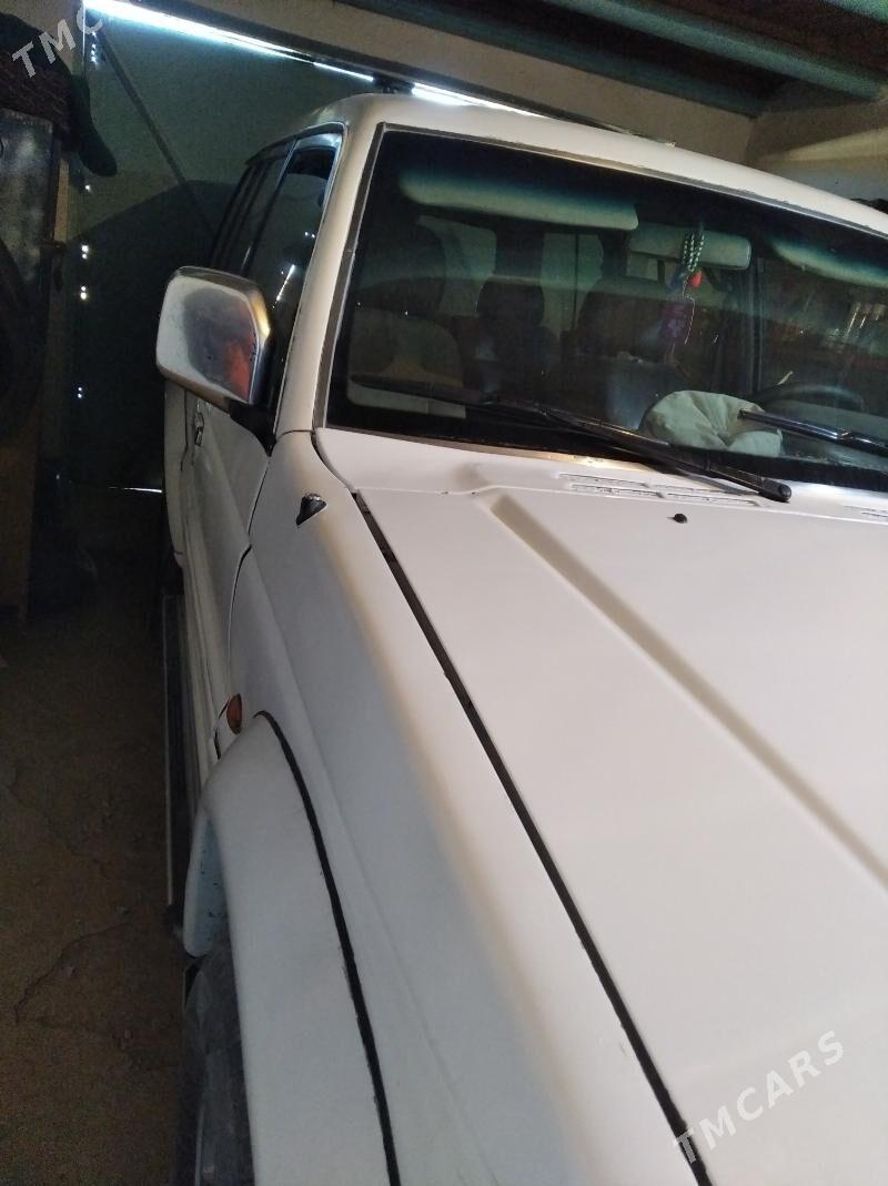 Mitsubishi Pajero 1997 - 60 000 TMT - Jebel - img 3