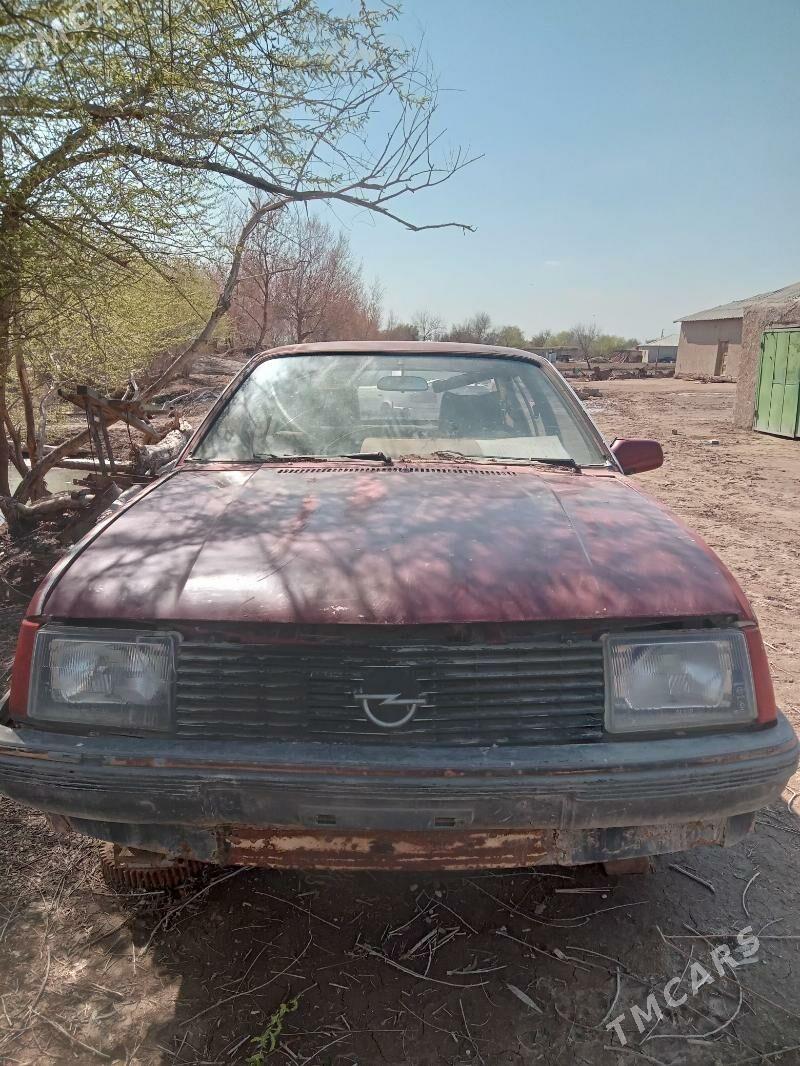 Opel Omega 1987 - 7 000 TMT - Болдумсаз - img 4