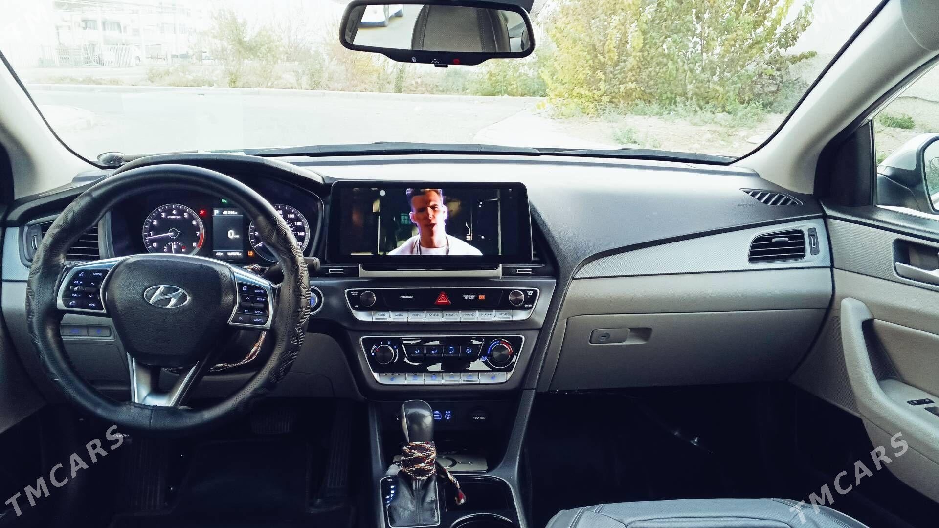 Hyundai Sonata 2018 - 230 000 TMT - Türkmenabat - img 5