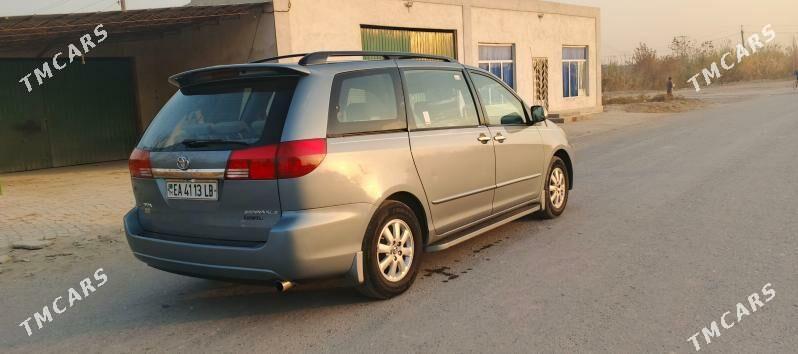 Toyota Sienna 2004 - 210 000 TMT - Halaç - img 6