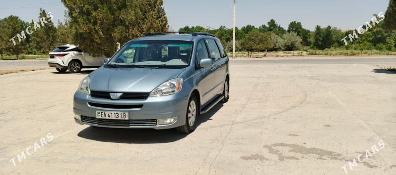 Toyota Sienna 2004 - 210 000 TMT - Halaç - img 8