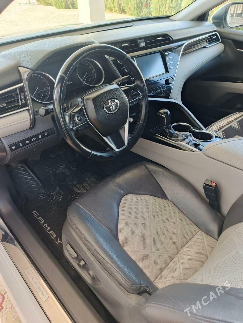Toyota Camry 2018 - 330 000 TMT - Балканабат - img 3
