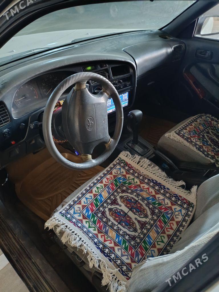 Toyota Camry 1994 - 70 000 TMT - Чарджоу - img 6