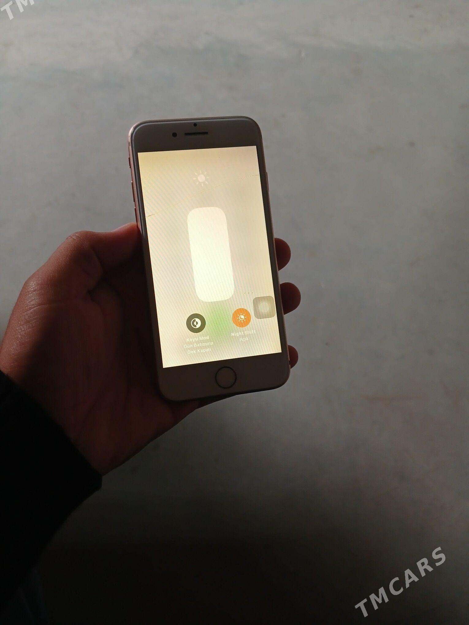 iphone 8 Gold  256g - Büzmeýin - img 3