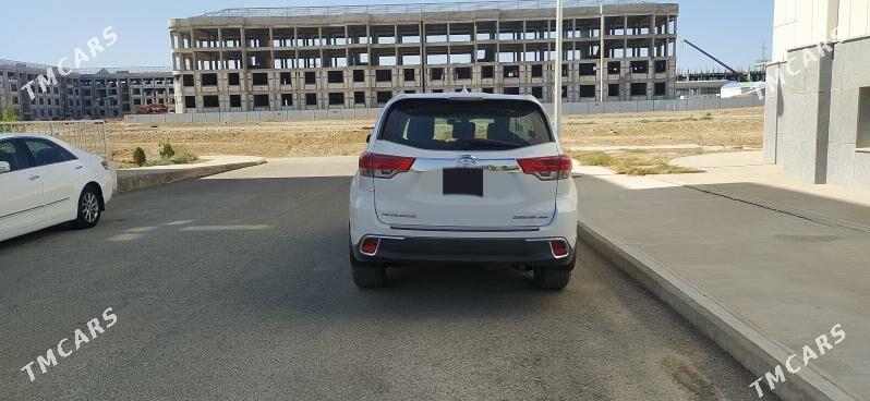 Toyota Highlander 2015 - 390 000 TMT - Aşgabat - img 2