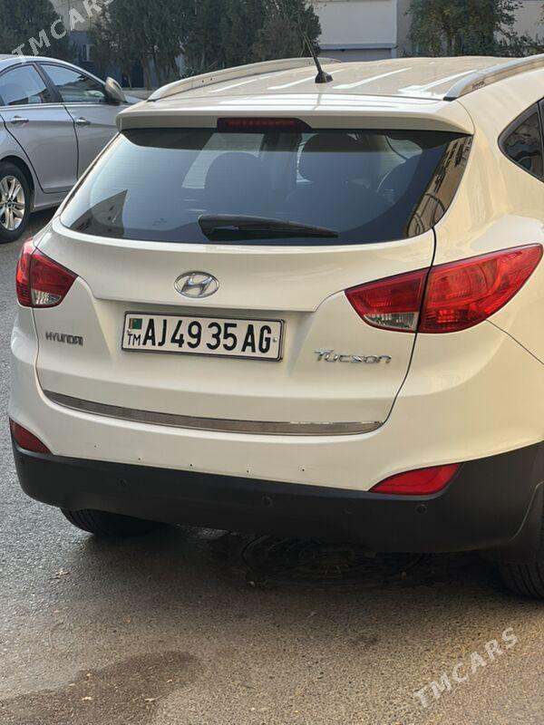 Hyundai Tucson 2011 - 205 000 TMT - Aşgabat - img 4